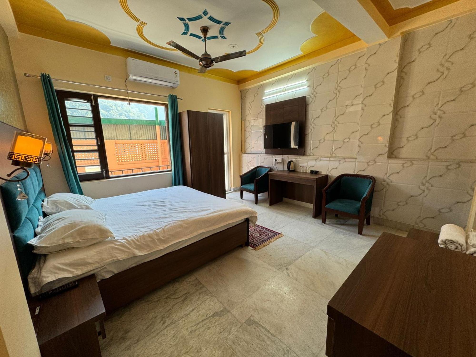 Himalaya Stay Rishīkesh Esterno foto