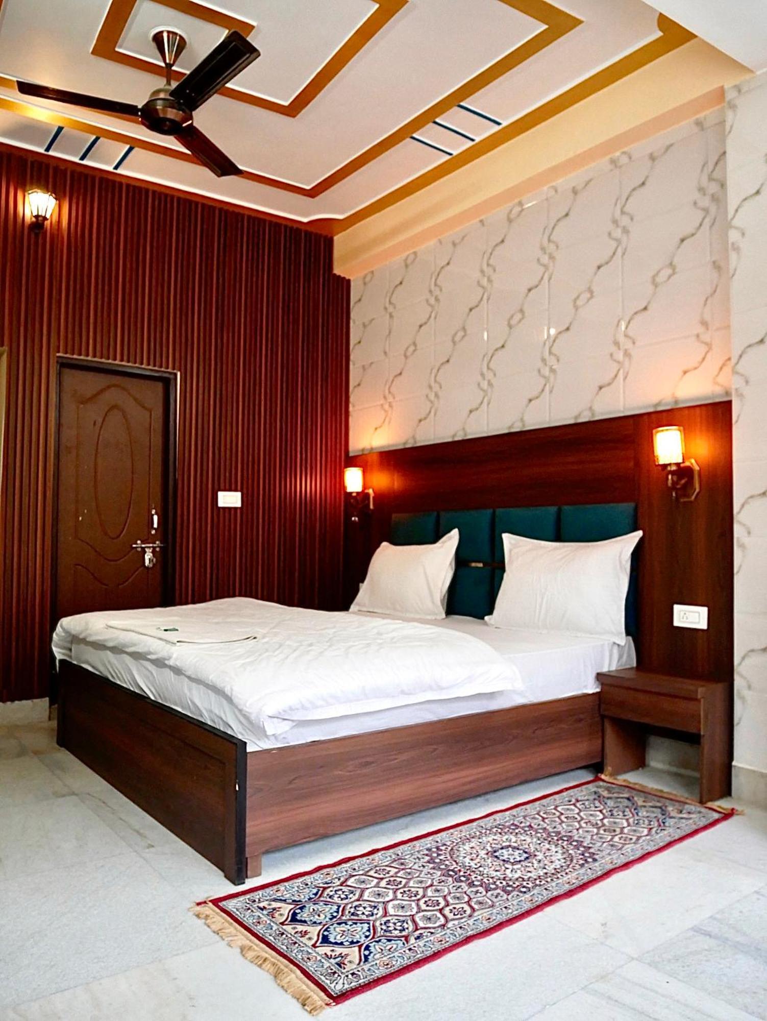 Himalaya Stay Rishīkesh Esterno foto